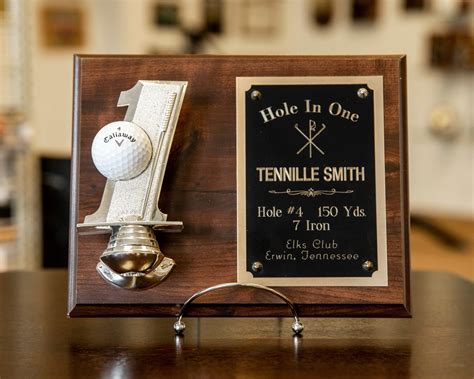 golf hole in one gifts.